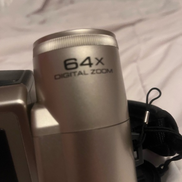 SHARP VIEWCAM CAMERA CAMCORDER VINTAGE!!! VL-E680 - Picture 14 of 16